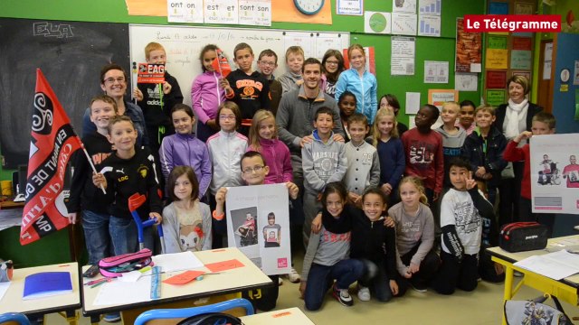 Saint-Brieuc. A l'école Beauvallon, c'est Julien Cardy qui lit la dictée !
