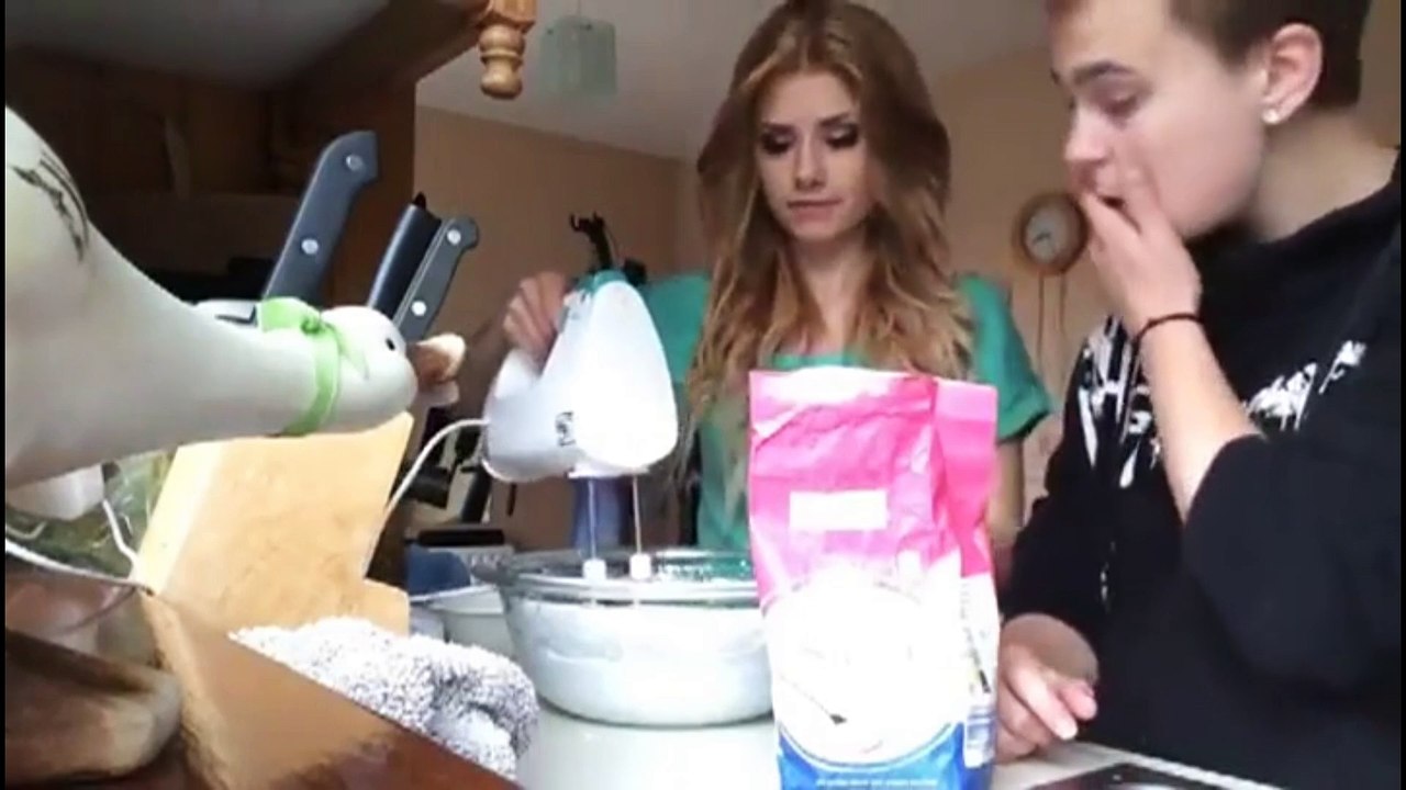 blonde + batteur électrique = fail !