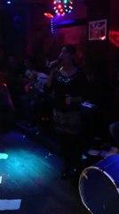 Asuhan - Ne Yazar (Canlı Performans)