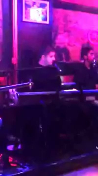 Asuhan - Seni Yazdım (Canlı Performans)