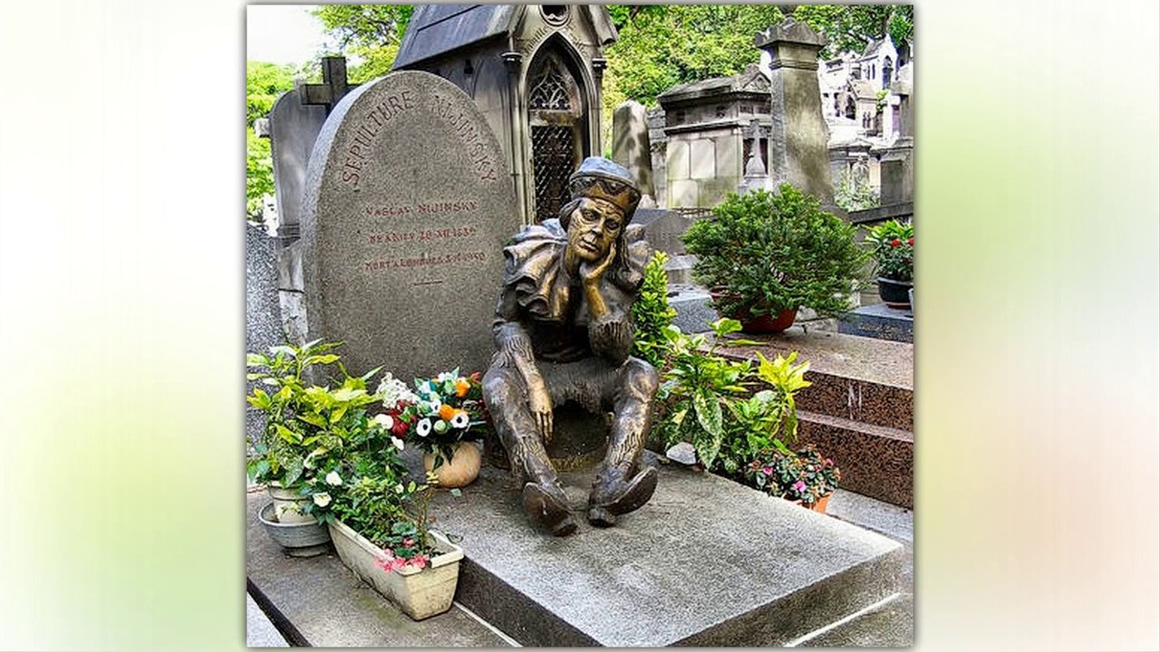Montmartre & Basilica of the Sacre-Coeur, Paris