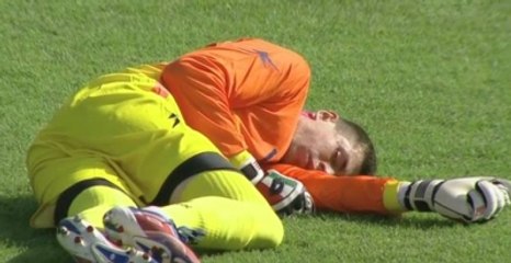 İtalya'daki Maçta Kaleci, Ölümden Döndü