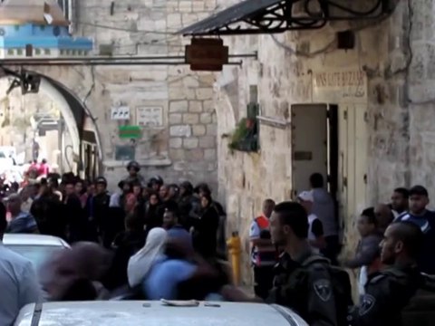 En Israël, Ban condamne la colonisation et exige la fin des provocations