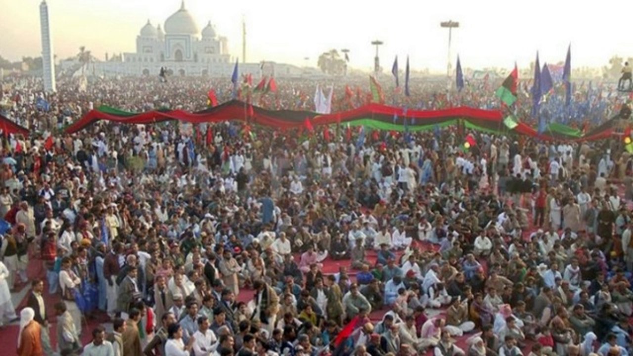 aaj bhi Bhutto zinda hai