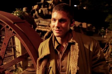 Fury - Interview Logan Lerman (VO)