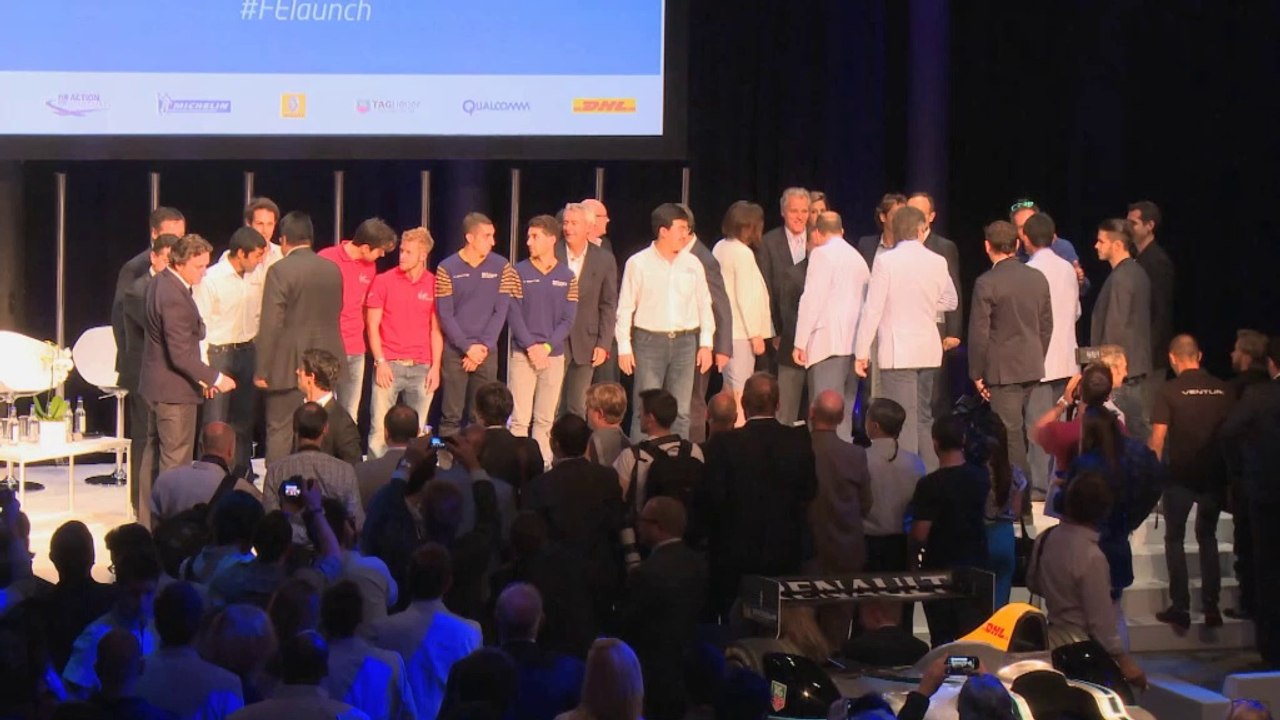 F1: Prost wütend: 'Dieser verdammte Kran'