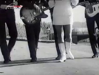 Czerwone Gitary - Nie zadzieraj nosa