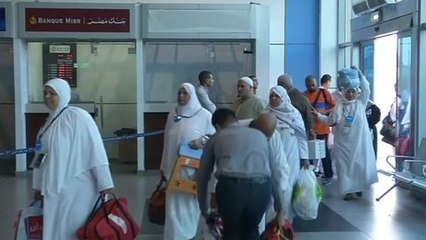 Pilgrims return from Haj to heightened Ebola screenings