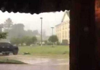 Wild Winds Blow Through Monroe, Louisiana