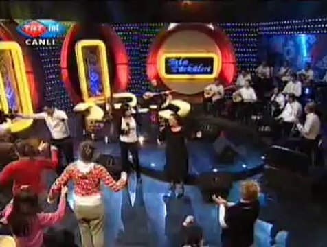 GÜLAY & Turgay BAŞYAYLA & Özlem ÖZDİL *Mor Koyun Meler Gelir*