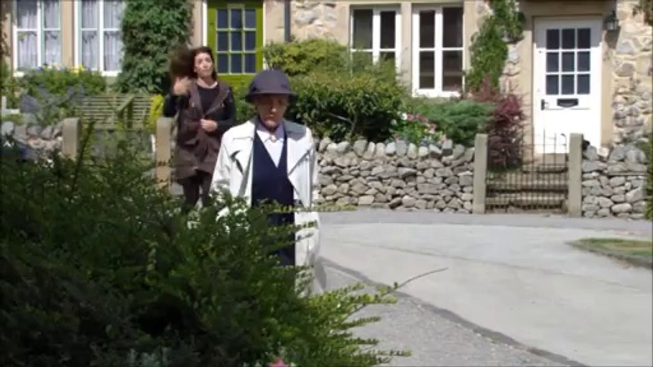 Aaron Livesy Part 24 (30-09-2014)