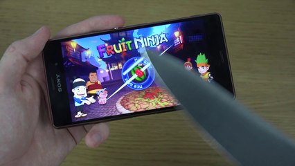 Sony Xperia Z3 Knife Sensitivity Test -- Techjeep.com
