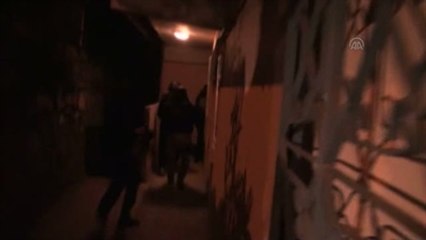 Işid Bahanesiyle İzinsiz Gösteriler