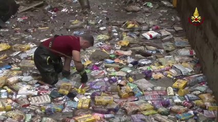Genova - Esondano i torrenti Genova in ginocchio. Un morto -4- (11.05.14)