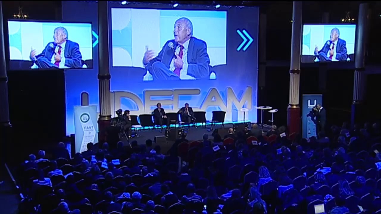 [Rencontres 2014] Jean-Hervé Lorenzi et Arnaud de Puyfontaine - Mondialisation des médias, à quel prix ?