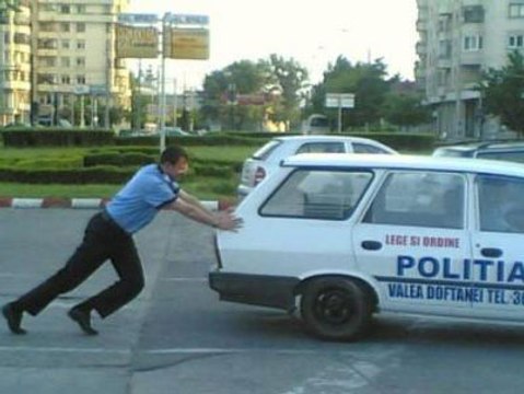Romanian Police on opposite way in the highway with 150km/h. WTF