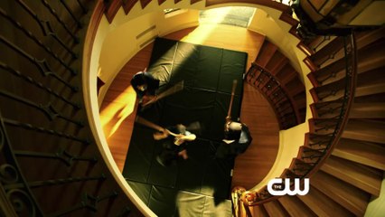 Arrow - Trailer "Sara" [VO|HD1080p]