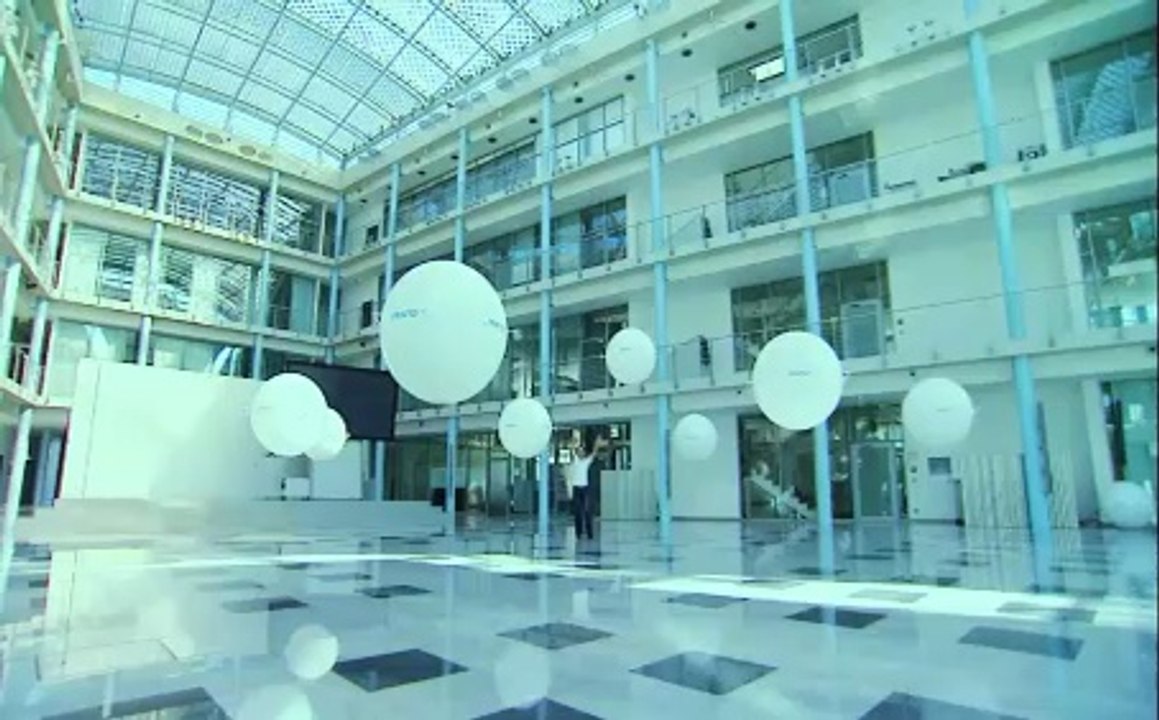 eMotionSpheres - Festo Corporate