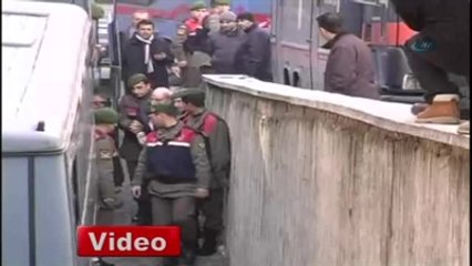 Yazar Hüseyin Üzmez Kalbine Yenik Düştü