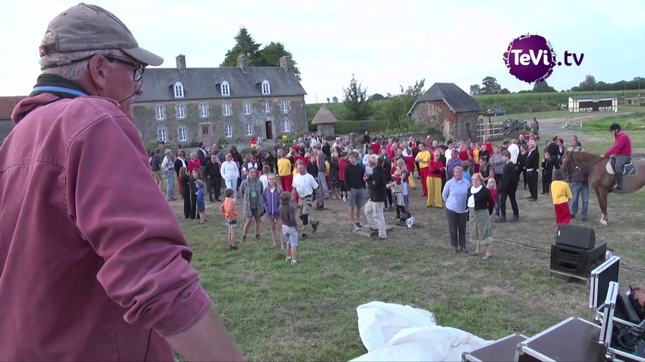 "Comme un cri jailli de la nuit Normandie" spectacle à Roncey [TéVi] 14_08_14