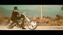 Sadık Karan - Radyoda Geçtiğin Şarkı Gibiyim (Official Video)
