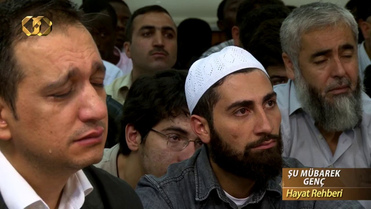 Gençler! İnanması zor da olsa, adanmışlık budur işte Enes ibni Nadr (r.a) “Allah’a verilmiş sözüm var” diyen genç adamdır adam! Nureddin YILDIZ  - Sosyal Doku Vakfı