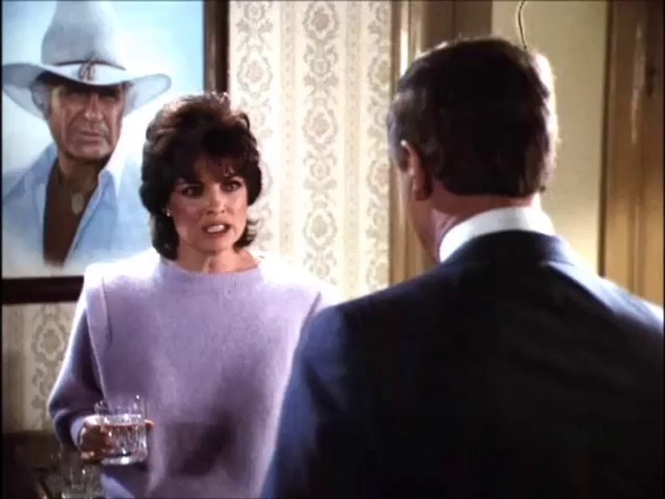 Dallas: Jr and SueEllen