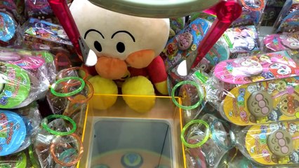 アンパンマンチョコレートのクレーンゲーム　Game bet Anpanman chocolate