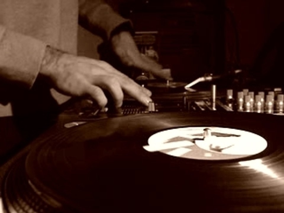 dj tecknik et dj cronik "the freestyle"