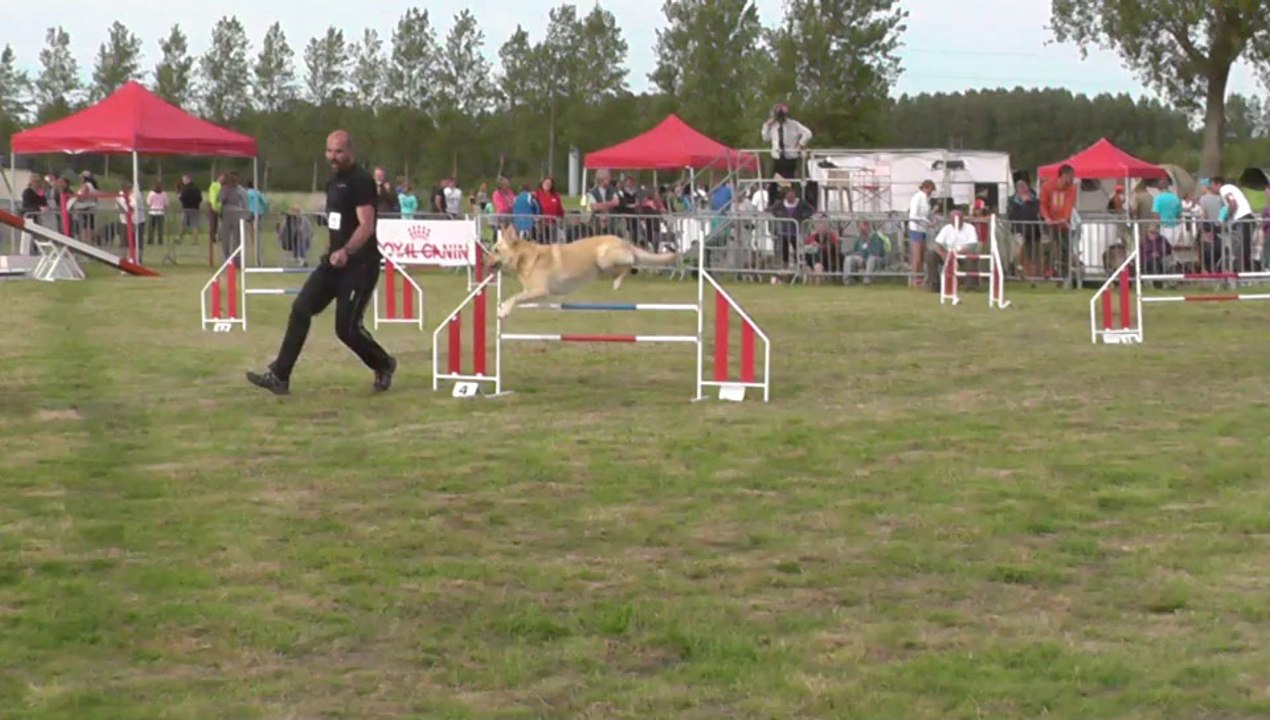 TROPHEE 2014 BELLA M2