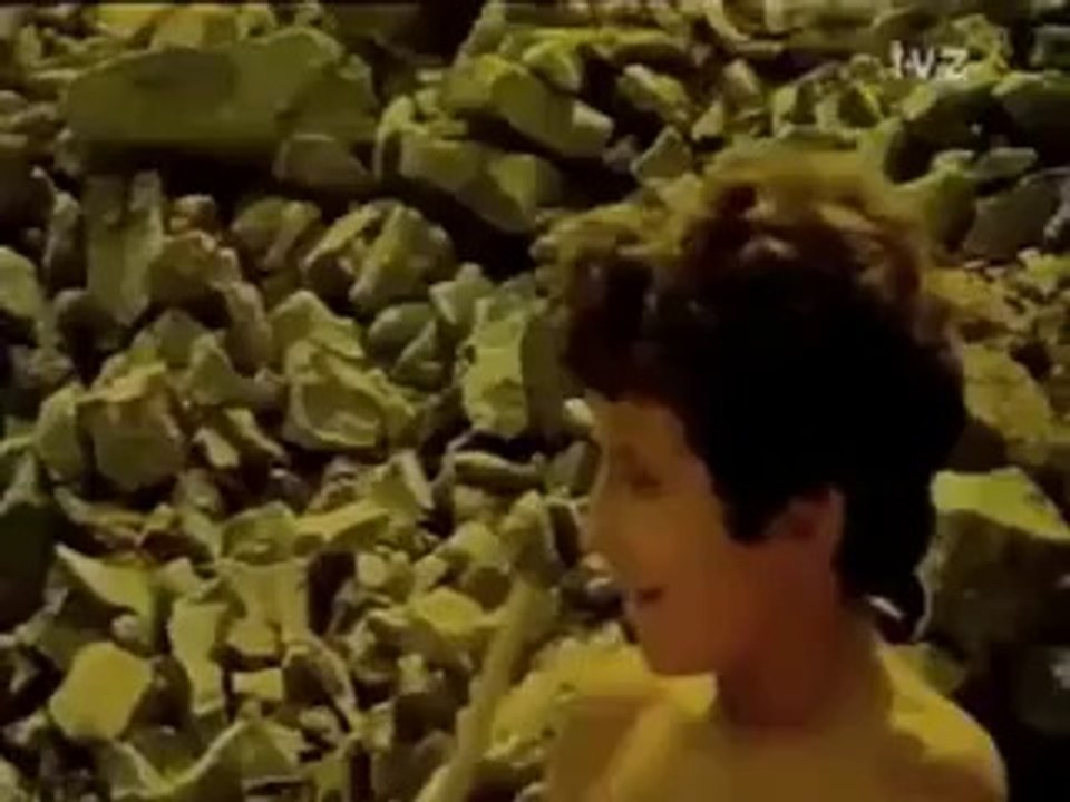 Pad Italije - Fragman