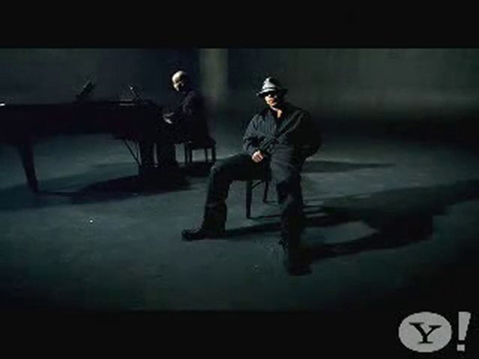 CIRCLE - MARQUES HOUSTON