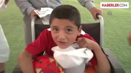 "Futbolun Ustaları Geleceğin Yıldızlarıyla Buluşuyor" Projesi -