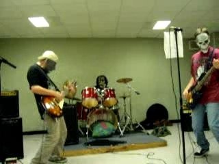 Curly's Revenge - Halloween 2001