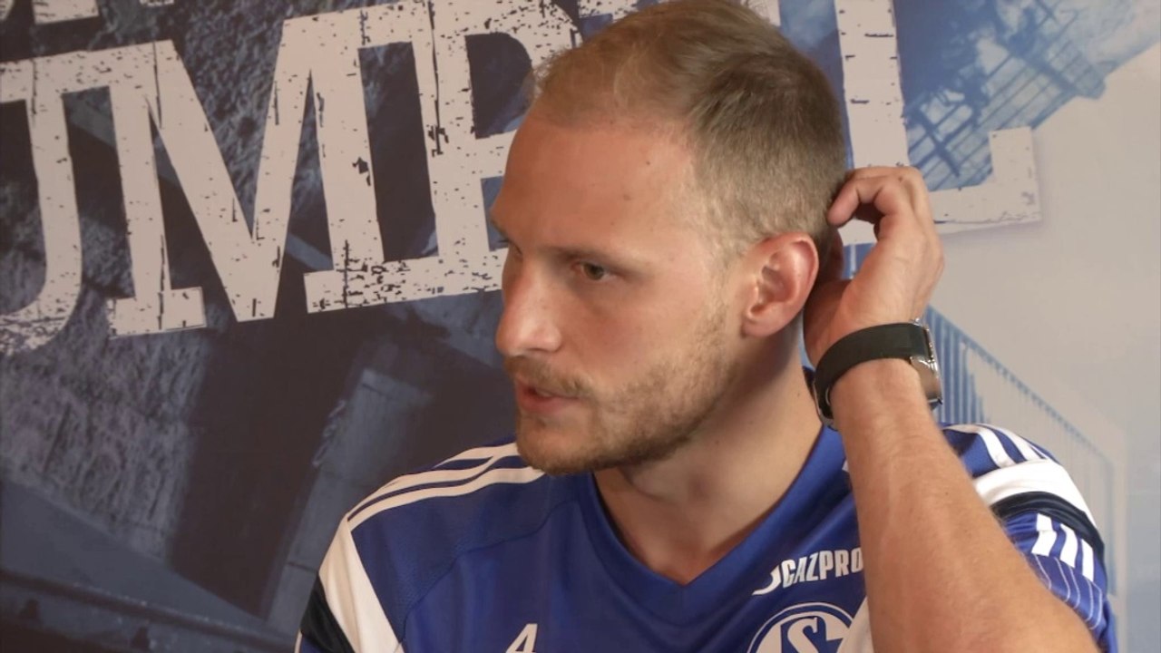 Höwedes kritisiert Mitspieler: 'Wie lebe ich?'