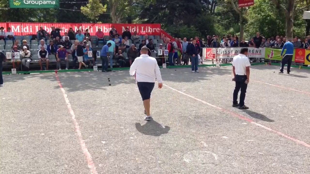 Maison Durk s'impose sur le fil 13 à 12 pour cette première partie du Mondial