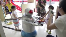 Robôs cozinheiros na China