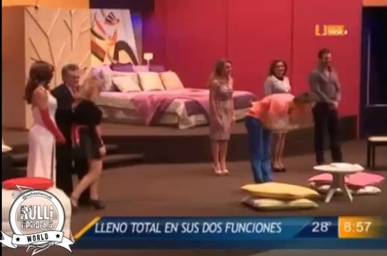 Sebastián Rulli y Angelique boyer entrevistados en MTY durante la puesta de escena #LDDLM