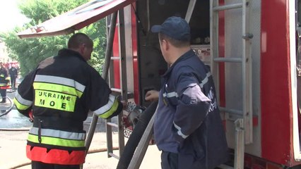 Ukraine: les combats gagnent le coeur de Donetsk