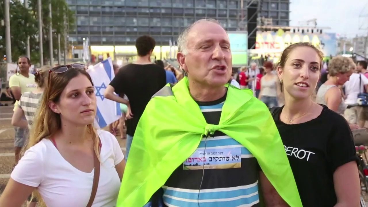 Tel-Aviv: 10.000 Israéliens exigent la fin des tirs de roquettes