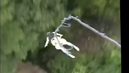 Bungee Jumping Fail