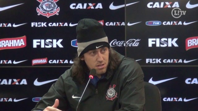 Goleiro lamenta possível ausência de Petros nas próximas partidas