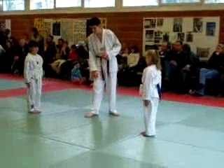 marie-julie championne de karate
