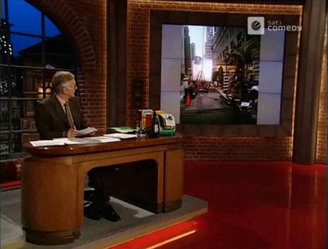Die Harald Schmidt Show - 1122 - 2002-08-30 - Jochen Busse, Der scharfe Sven sucht eine Wohnung