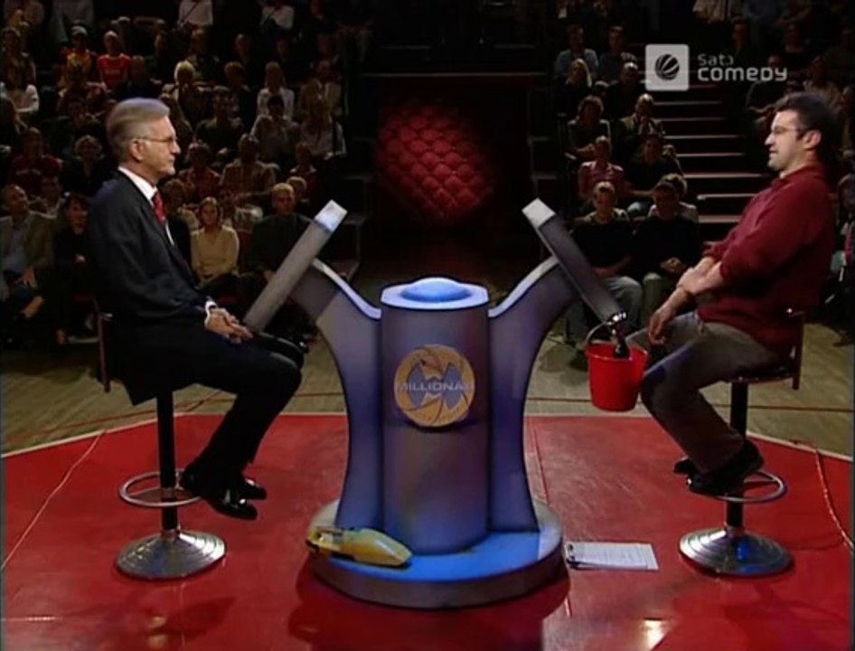 Die Harald Schmidt Show - 1132 - 2002-09-11 - Yasmina Djaballah, Wer wird Millionär Spezial