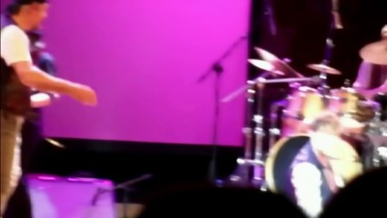 Jethro Tull's Ian Anderson - Thick As A Brick Tour Live In Catalonia 2012-2013