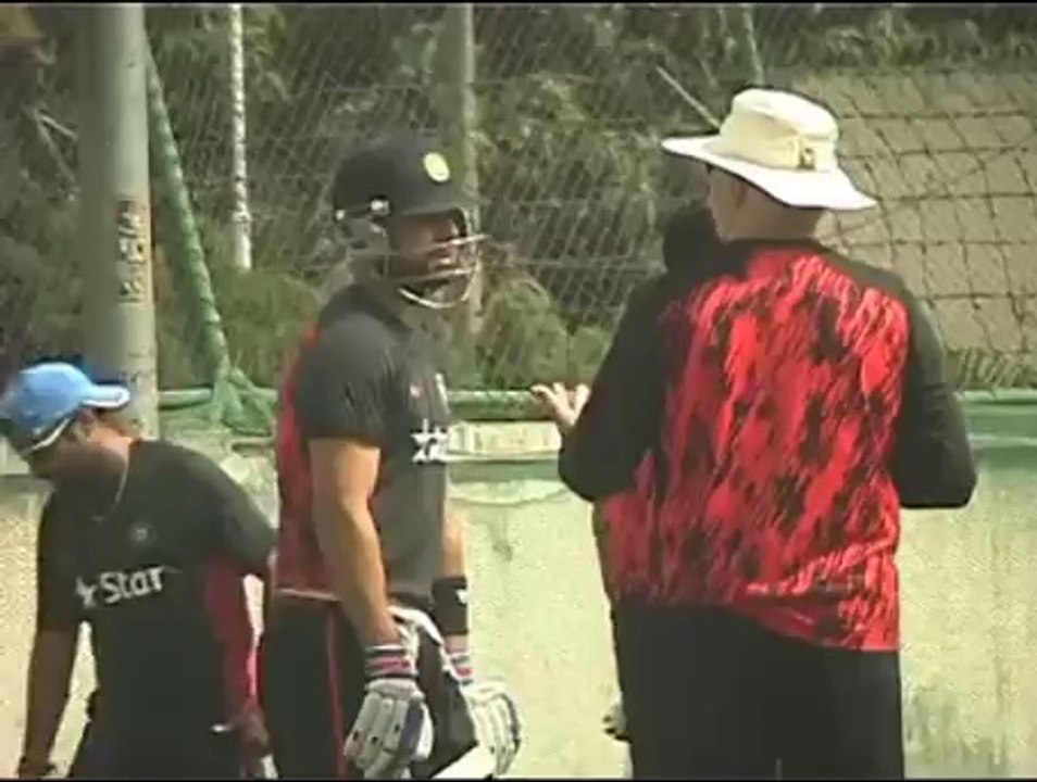 Ind Vs Eng: Dhoni skips practice; Ishant back