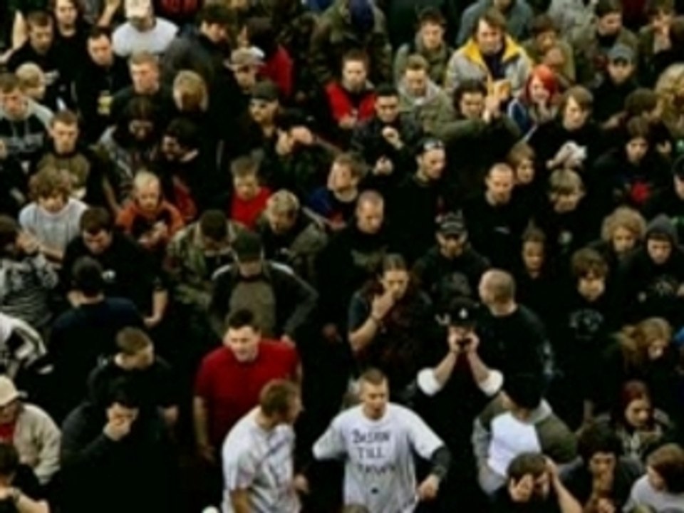 Cradle-her ghost in the fog live