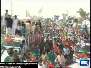 Azadi March getting momentum and gets warm welcome in Gujranwala