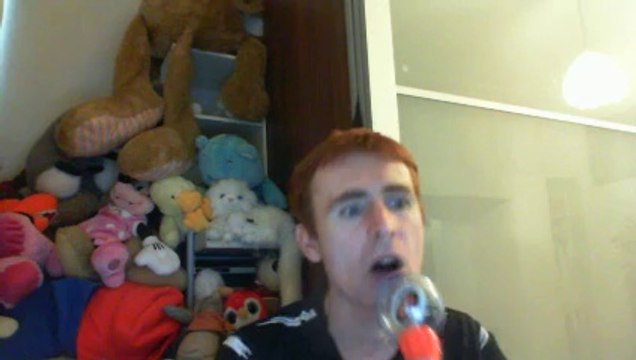 Wiwi égratigne she looks for something new d'Ace Out